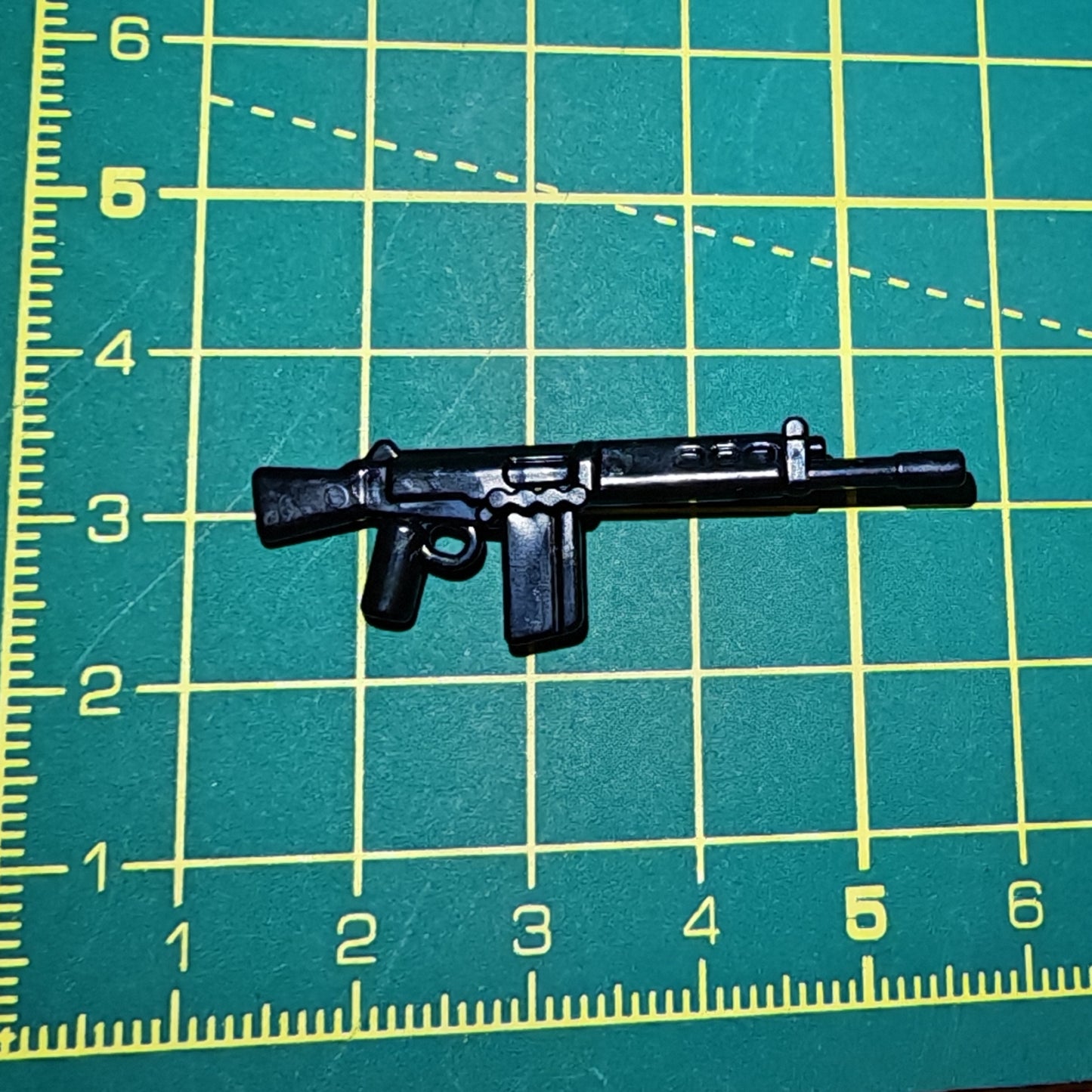 SLR Assault Rifle replica U0002