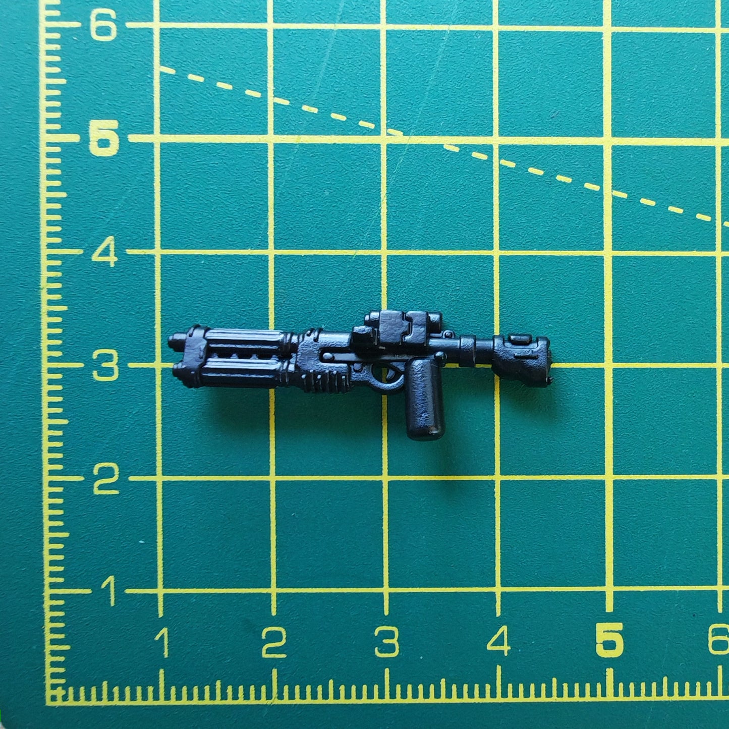 E22 Blaster replica U0026